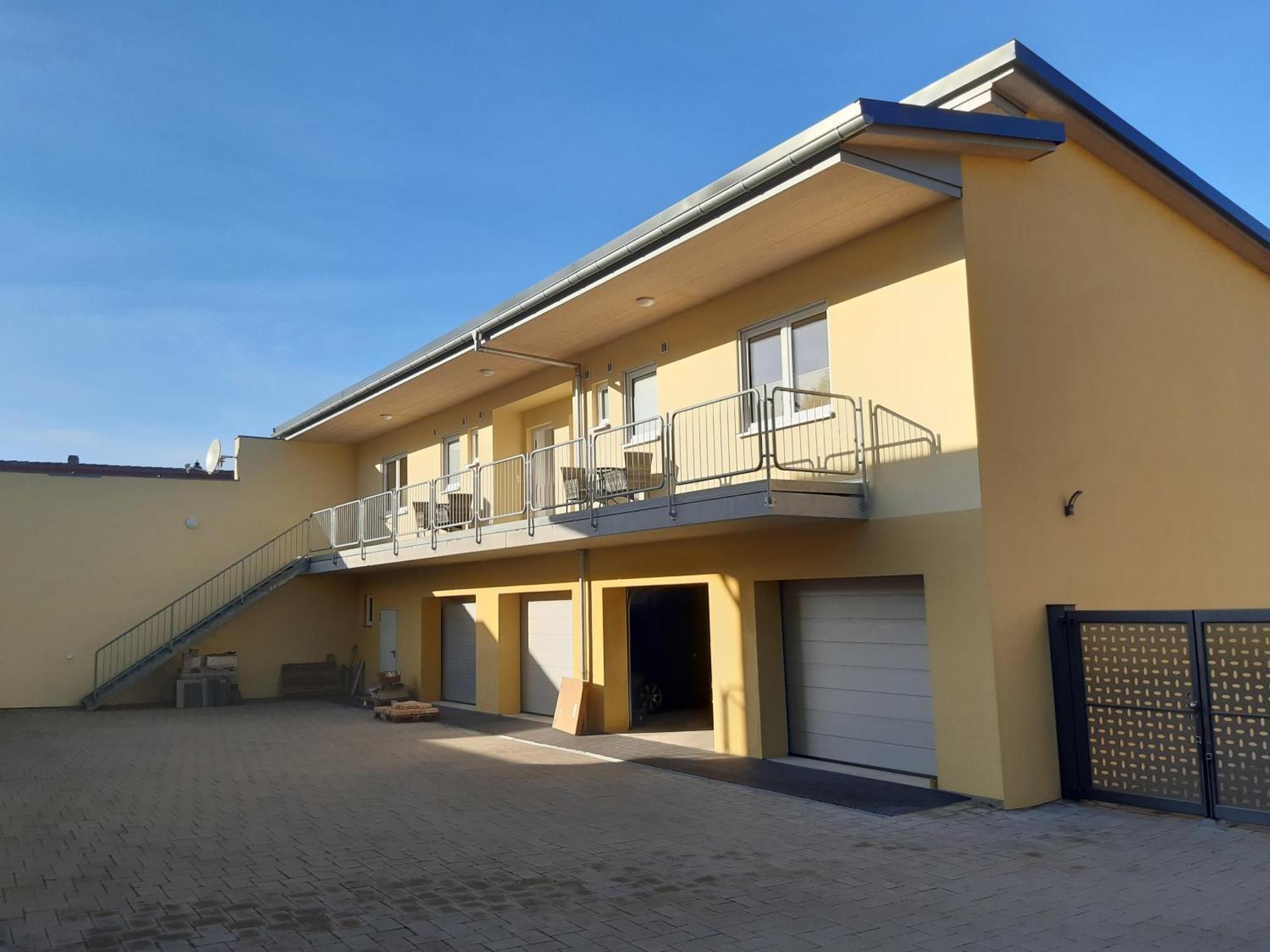 Kleine Auszeit - Ferienwohnungen In Flonheim Exterior photo